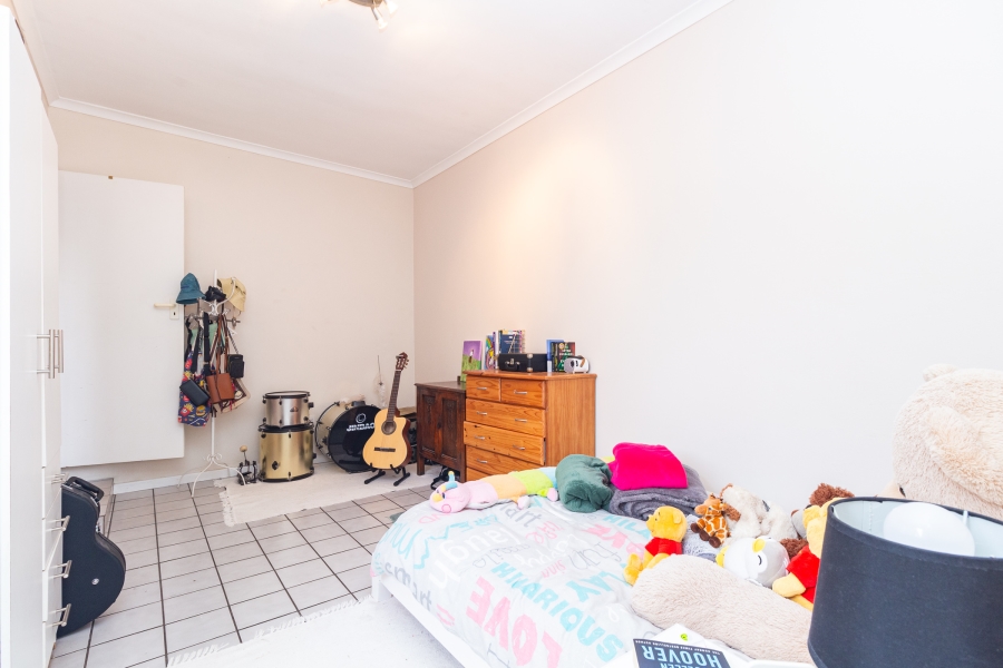 4 Bedroom Property for Sale in Pinelands Western Cape